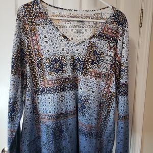 Sonoma V Neck Shirt Shades of Blues, Browns and White Size XL
